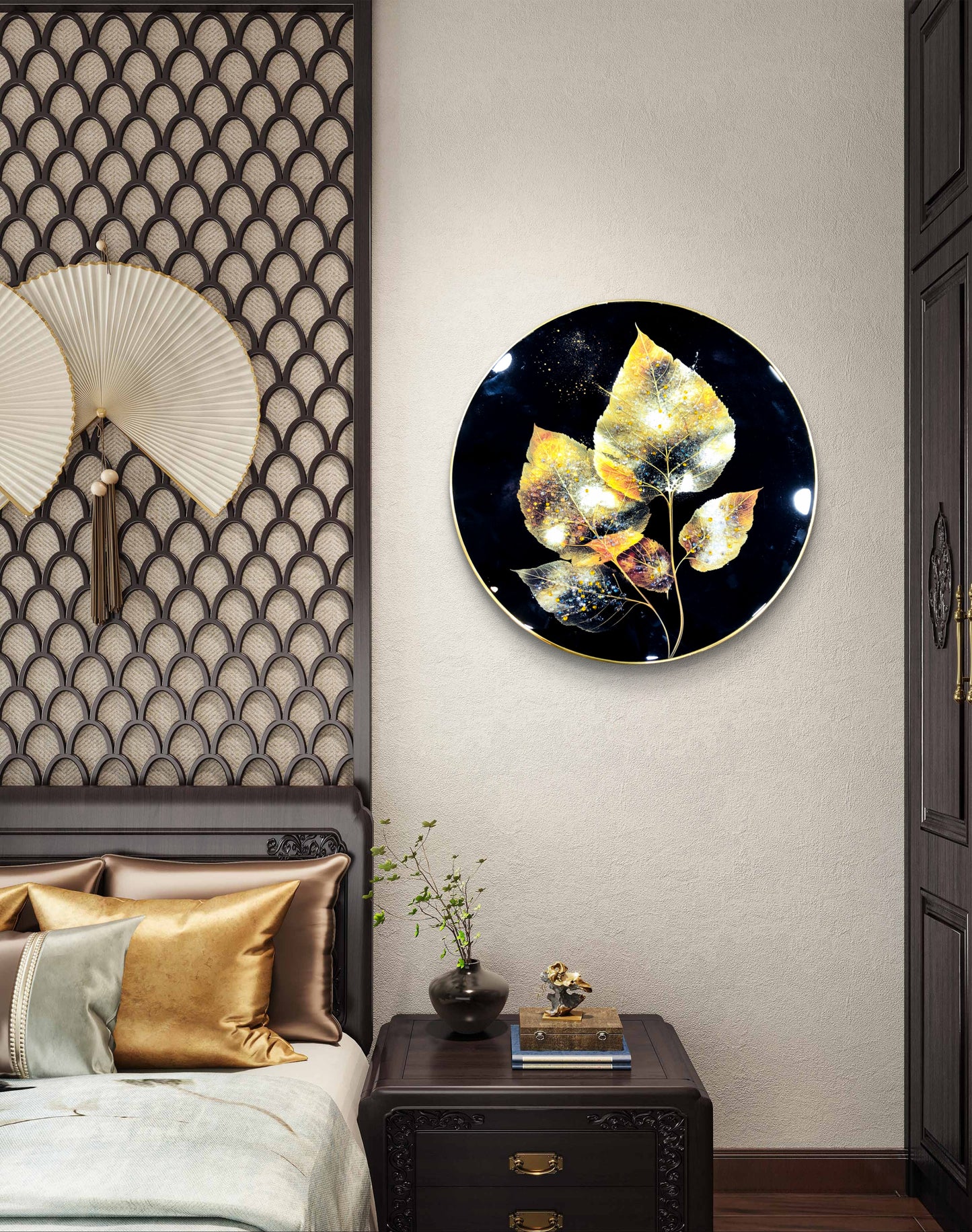 Round golden leaf Crystal Raisin Art Golden Sleek Frames