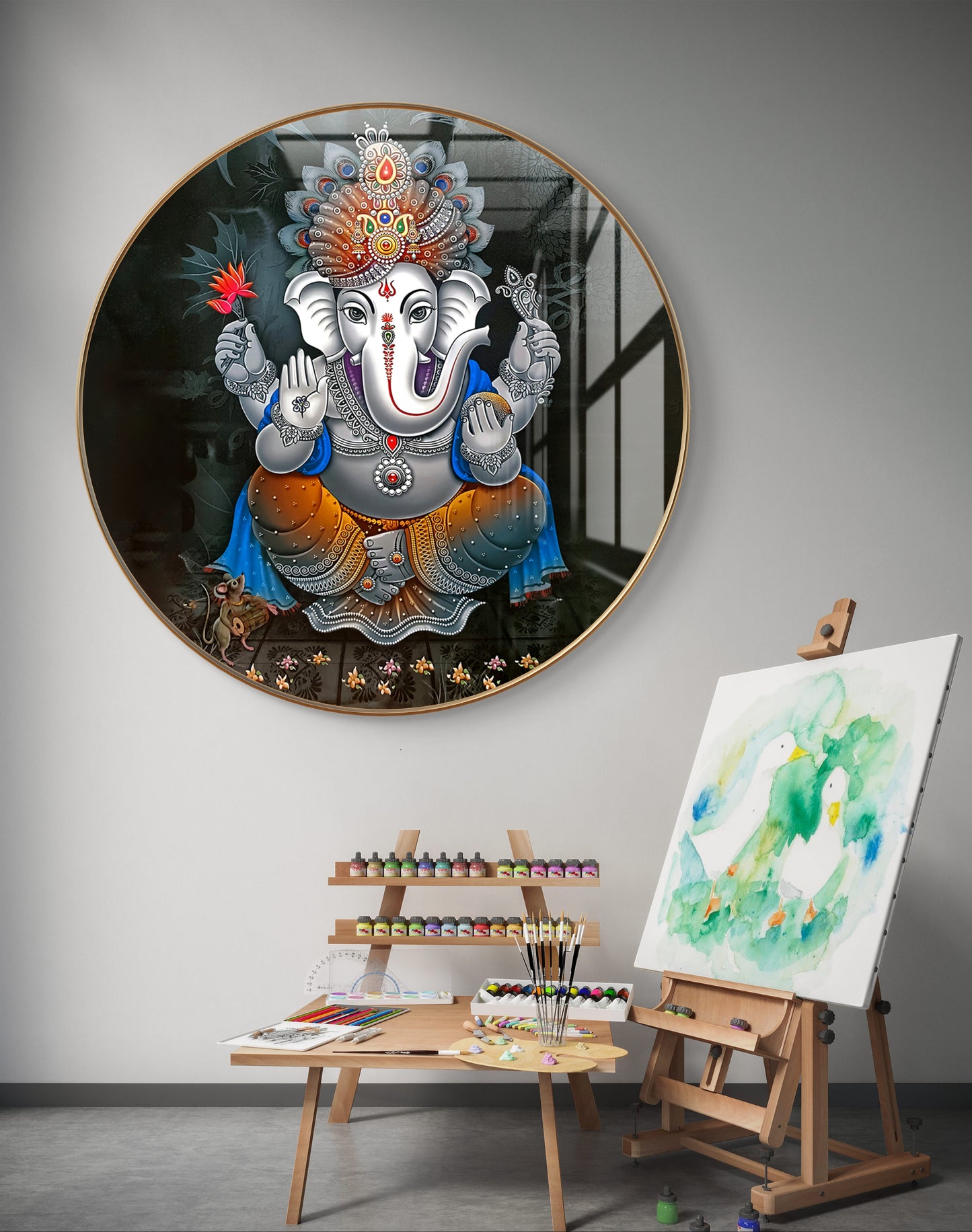 Round grey ganpati crystal resin